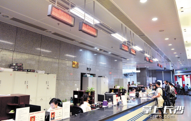 巴中同城24小时医保提取(同城医保卡转移怎么办理)