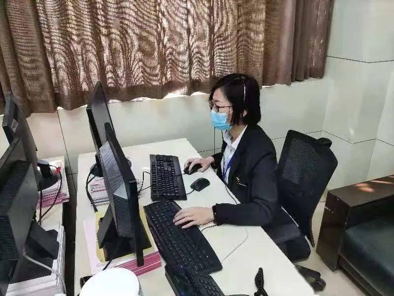 巴中上海24小时套医保卡(上海24小时套医保卡的银行)